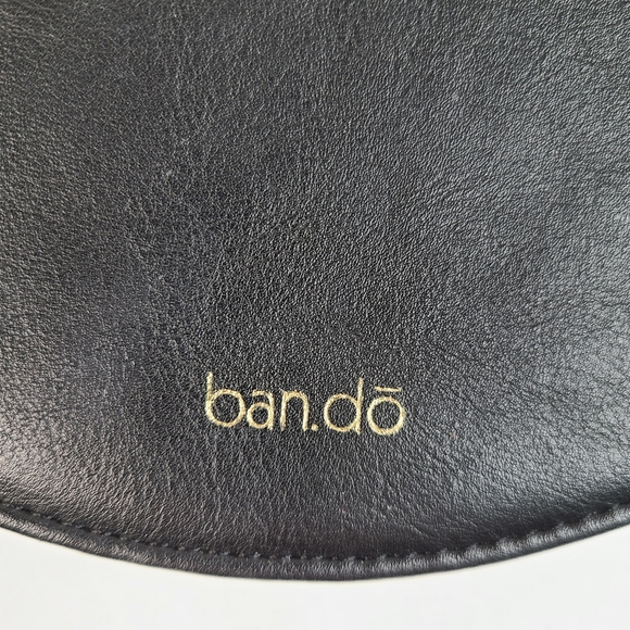 💥 3/$30 Ban.do black faux leather clutch wristlet wallet w/attached poof accent - Picture 8 of 13